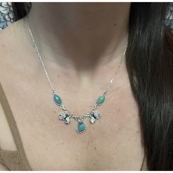 Native Navajo SW Sterling SilverWhite Buffalo & Green Turquoise Cluster Necklace - Picture 3 of 10